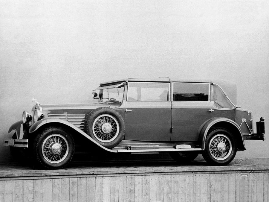  Skoda 860 Cabriolet 1929 года  (фото 2 из 2)
